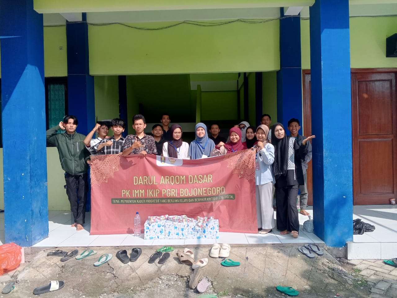Maulia Rahman IKIP PGRI Bojonegoro Ikatan Mahasiswa Muhammadiyah