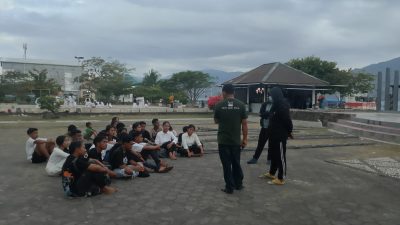 Latiahan SMAK St Fransiskus Asisi persiapan Festival Tetaer Pelajar Flores Timur 2025