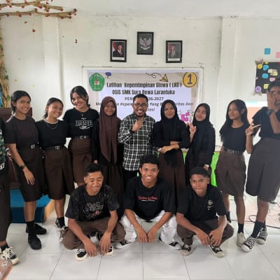 OSIS SMK Sura Dewa, LKS 2026, Manajemen Organisasi, SMK Sura Dewa, Kepemimpinan Siswa, Teknik Persidangan, KOPI Mura Rame