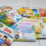TBM Lautan Ilmu, Literasi Flores Timur, Pinjam Gulir Buku, Ija Syukur, Taman Baca Masyarakat, Kecanduan Gadget Anak, Hibah Buku