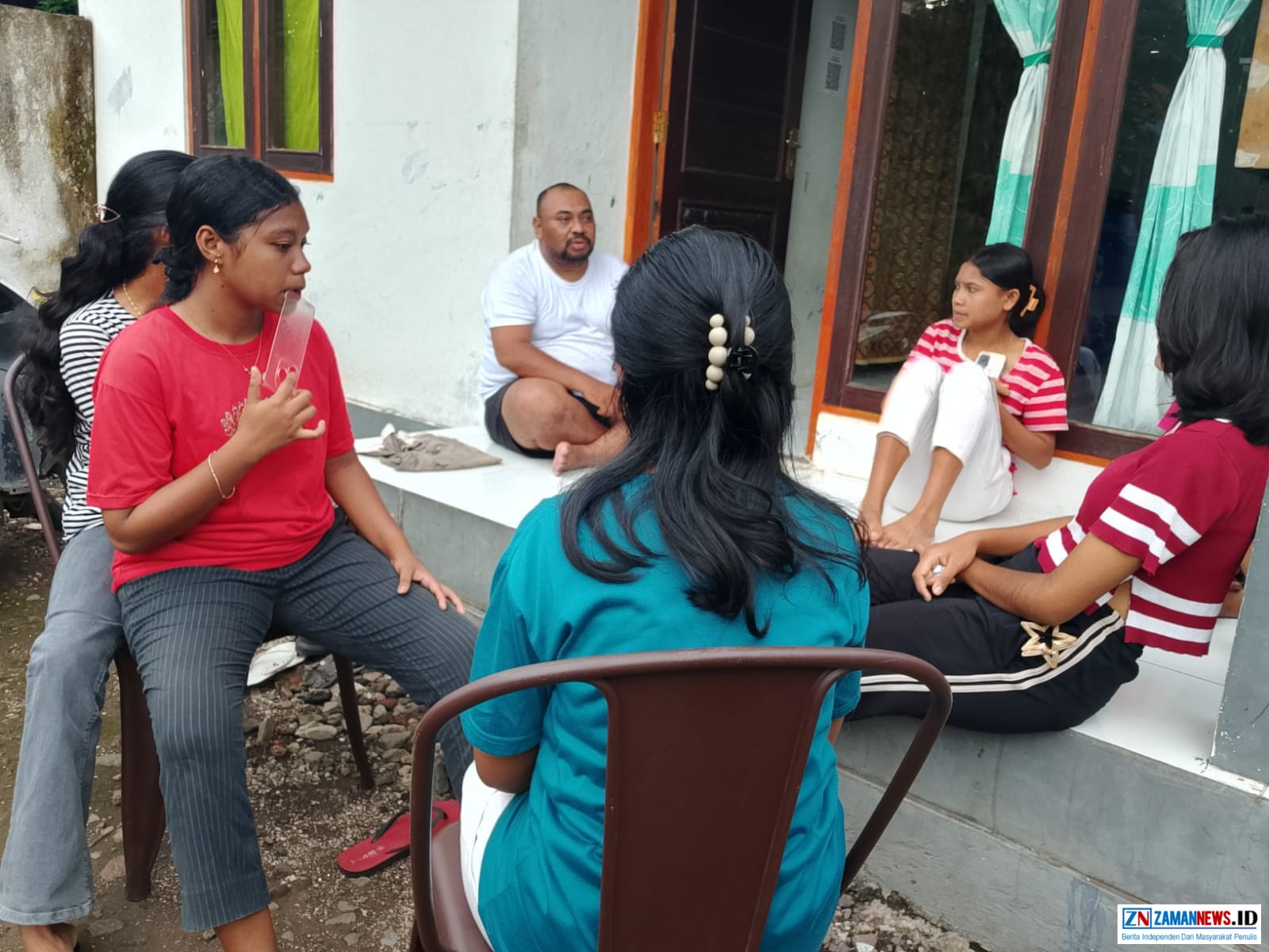 Bengkel Seni Milenial, ZamanNews.id, Flores Timur, SMK Sura Dewa, TBM Lautan Ilmu, Ngopi Puisi, Lecan Goran, Film Pendek, Teater Sekolah, Literasi Budaya