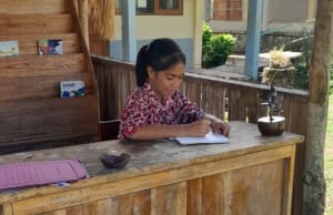 Lomba Menulis Tema Aku Guruku dan MBG, Maria Alfrida Hadu Kwuta, Ibu Nancy, Prabowo Subianto, Komunitas Jejak Zaman, Makan Bergizi Gratis, Pendidikan Karakter, Flores Timur