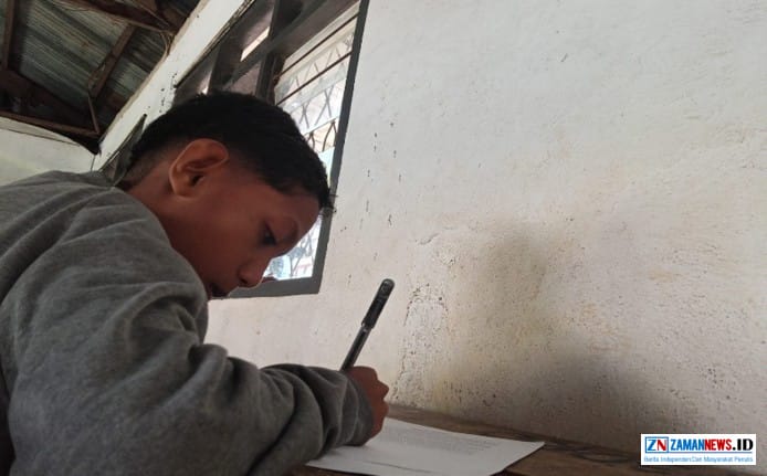 Lomba Menulis Tema Aku Guruku dan MBG, Petrus Dawa Balun, SMP Negeri 2 Larantuka, Komunitas Jejak Zaman, Makan Bergizi Gratis, Pendidikan Karakter, Gotong Royong, Dapur Keba Baipito