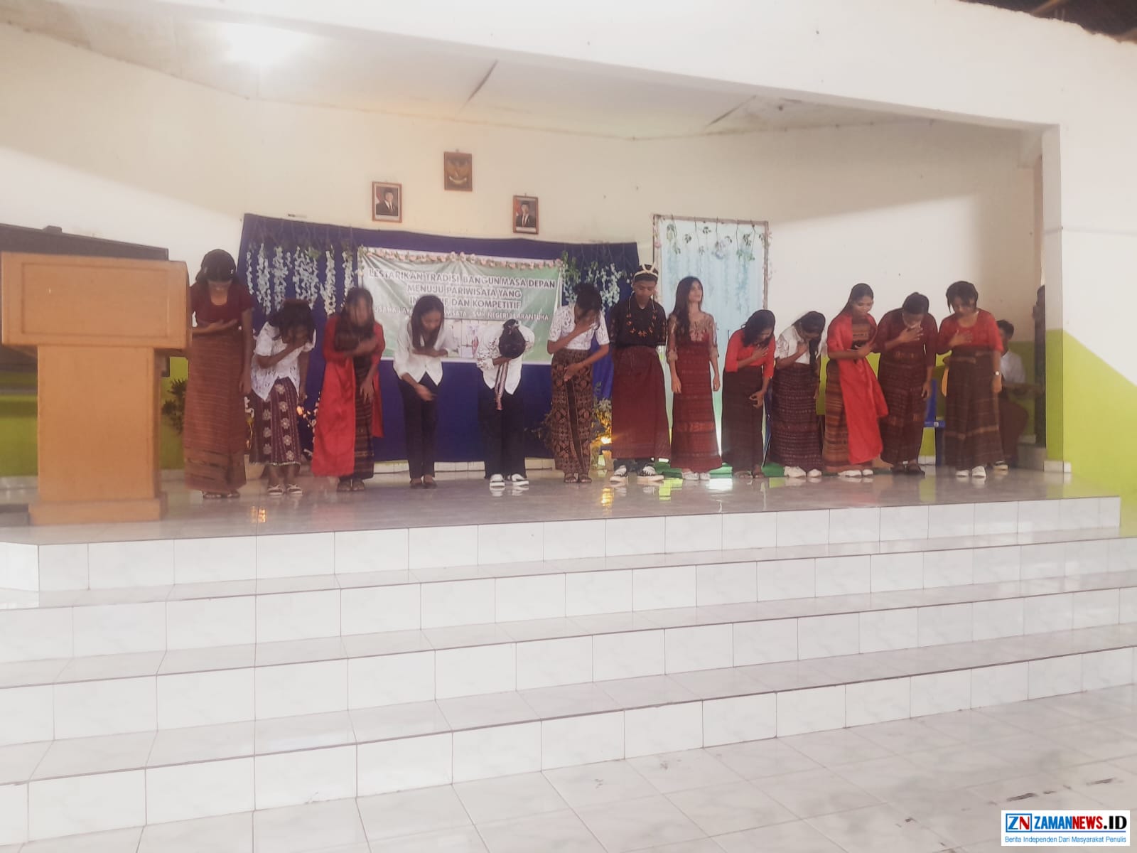 SMK Negeri 1 Larantuka, Yohanes Ratu Koten, Maria Fatima D. Roncally, Larantuka, Usaha Layanan Pariwisata, Budaya Lamaholot, Event Pariwisata, Fandi Setiyanto, Nusa Tenggara Timur